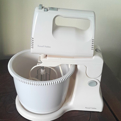Russell hobbs white standalone - russell,